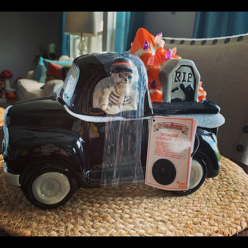 Mr Christmas Spooky Truck Cookie Jar Canister